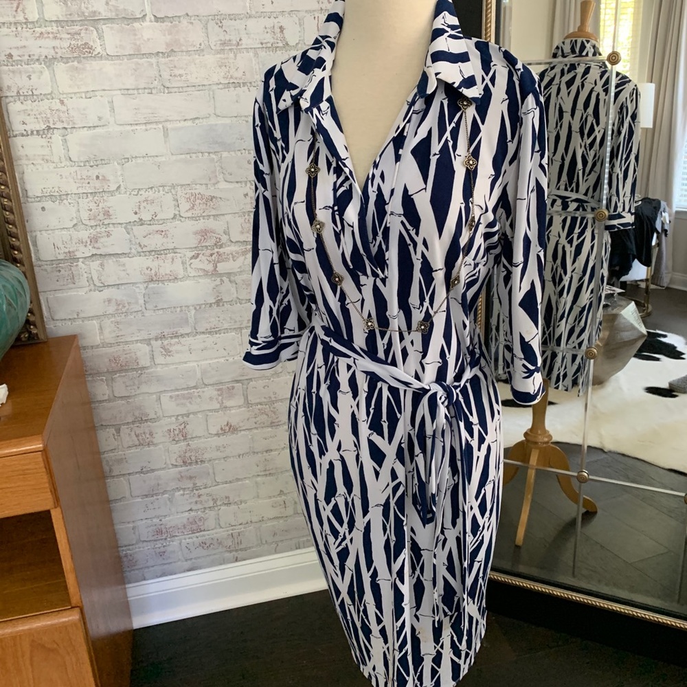 Laundry by Shelli Segal Navy and White Dress